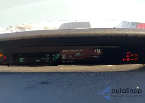 2013 Toyota Prius Two z USA, uszkodzony, nr VIN JTDKN3DU3D1709627